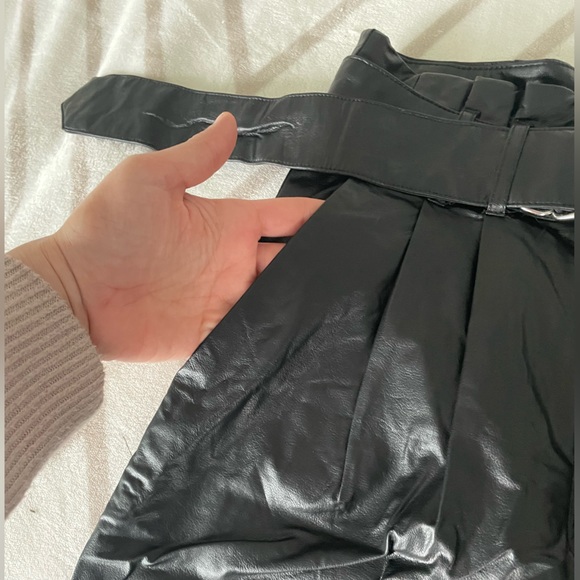 Loved, Dynamite Women’s Faux Black Leather Trousers with Belt Detail size 4 - Picture 8 of 9